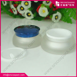J034 15ml 30ml 50ml 特別な形のアクリル化粧品のボトル
